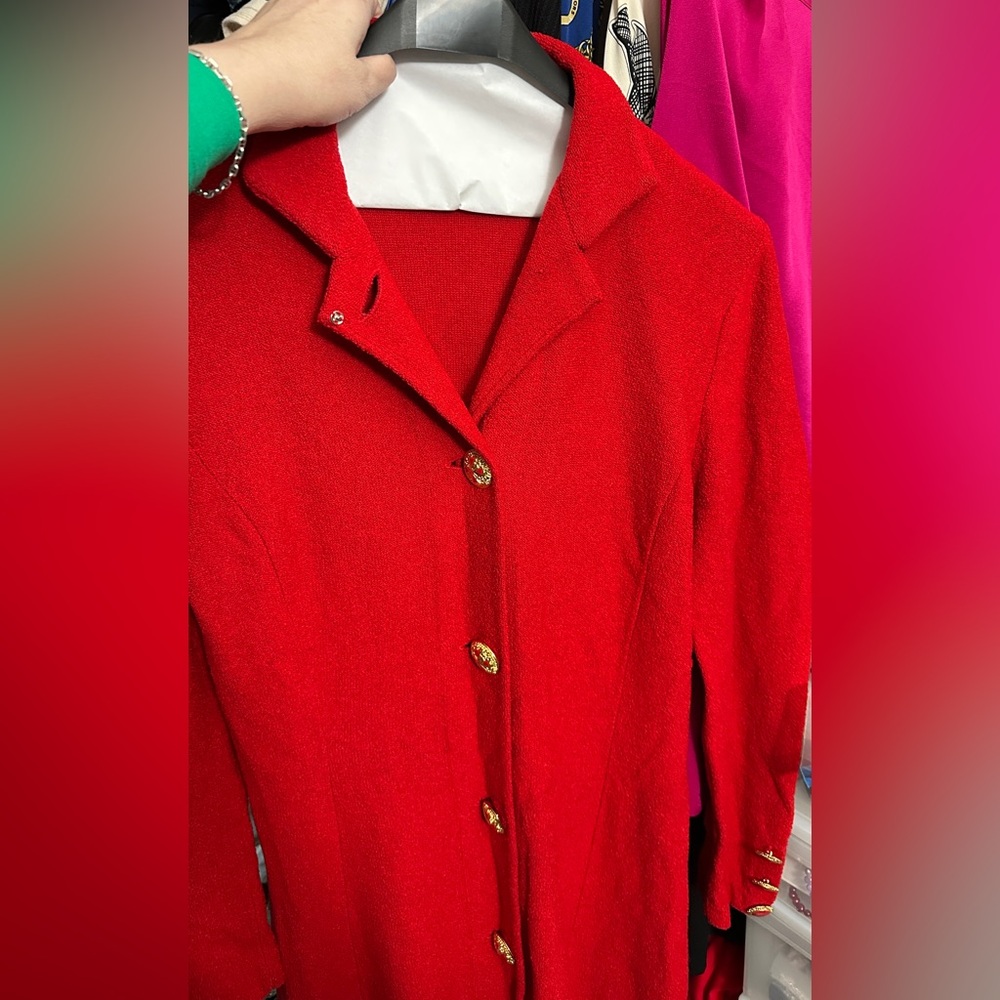 St. John Collection Red Knit Long Coat Gold Buttons Size 12 - Picture 9 of 12